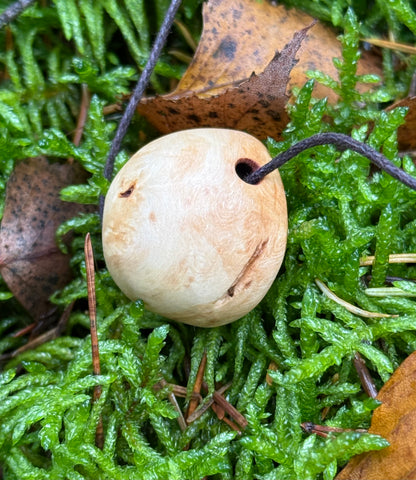Baumperlenkette aus Eiche mit Labradorit