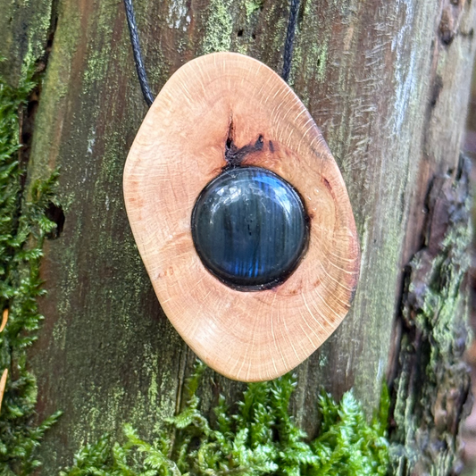 Baumperlenkette aus Ahorn mit Labradorit